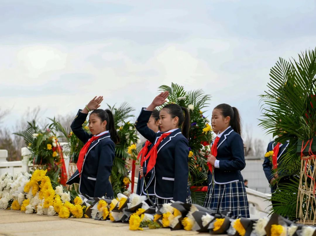 1680653890907041841.jpg 1680653890907041841.jpg