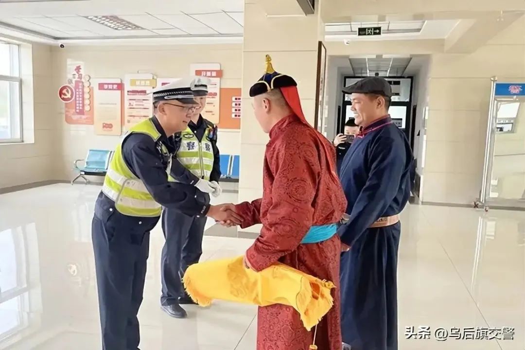 1683338382121021407.jpg 1683338382121021407.jpg