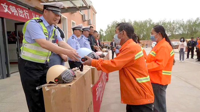 1685504943111089601.jpg 0531006_005_01_s.jpg