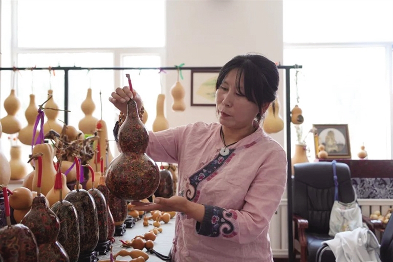 1686108099961027529.jpg 1686108099961027529.jpg