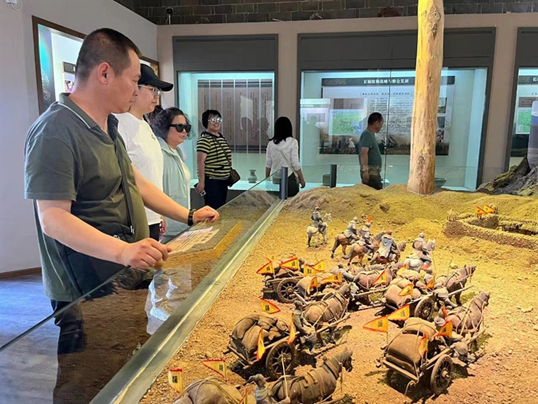 1687230058183088610.jpg 1687230058183088610.jpg