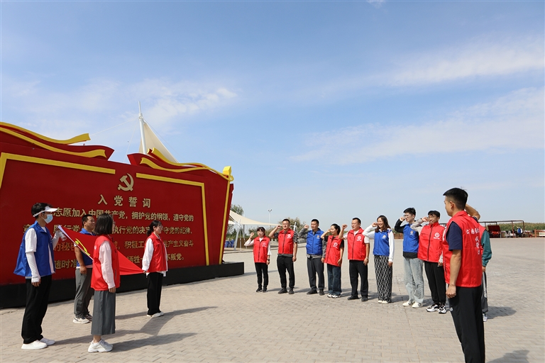 1695262734424064218.jpg 0920007_007_01_s.jpg