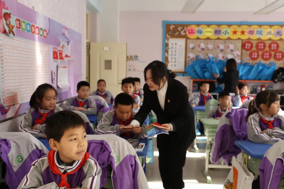 1701767313891010942.jpg 1701767313891010942.jpg