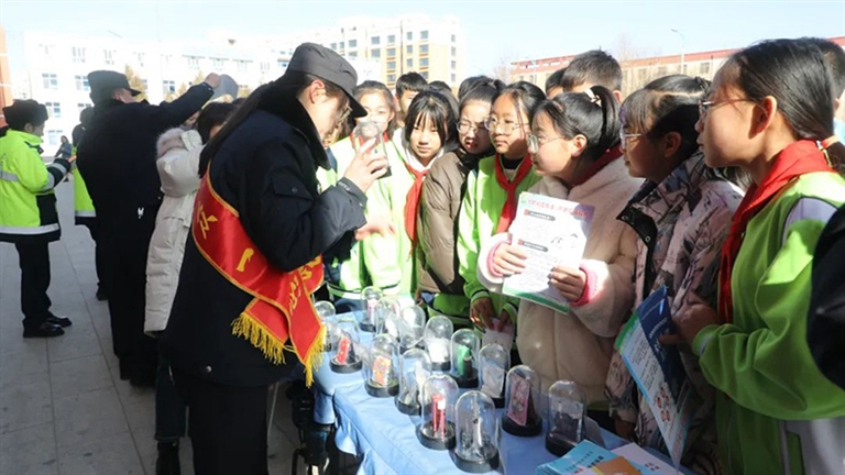 1709605378476024237.jpg 0305007_003_01_s.jpg