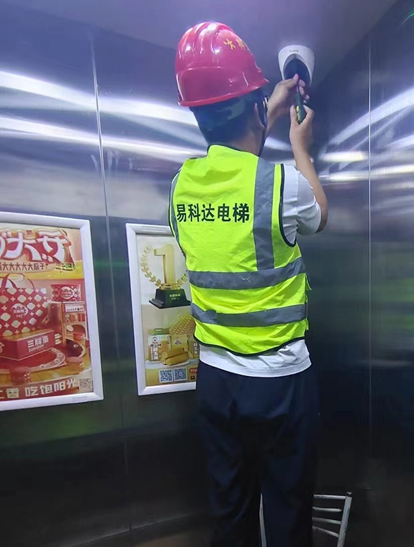 1718329135292090176.jpg 0614003_001_01_s.jpg