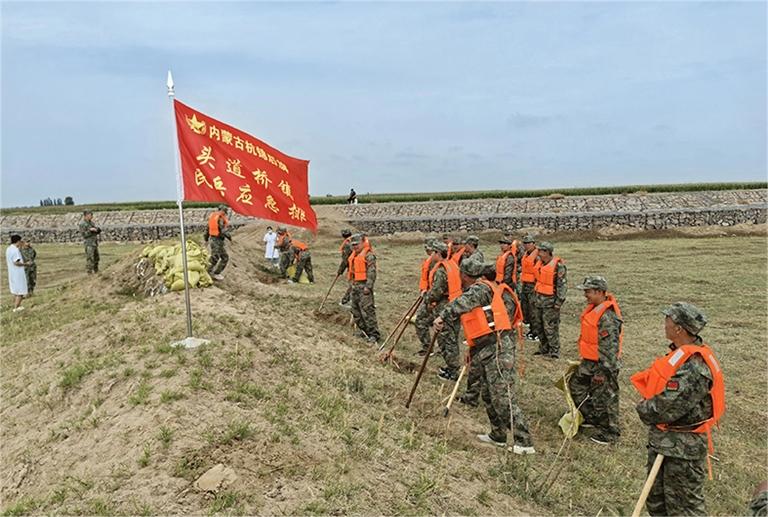 1722482482690012869.jpg 1722482482690012869.jpg