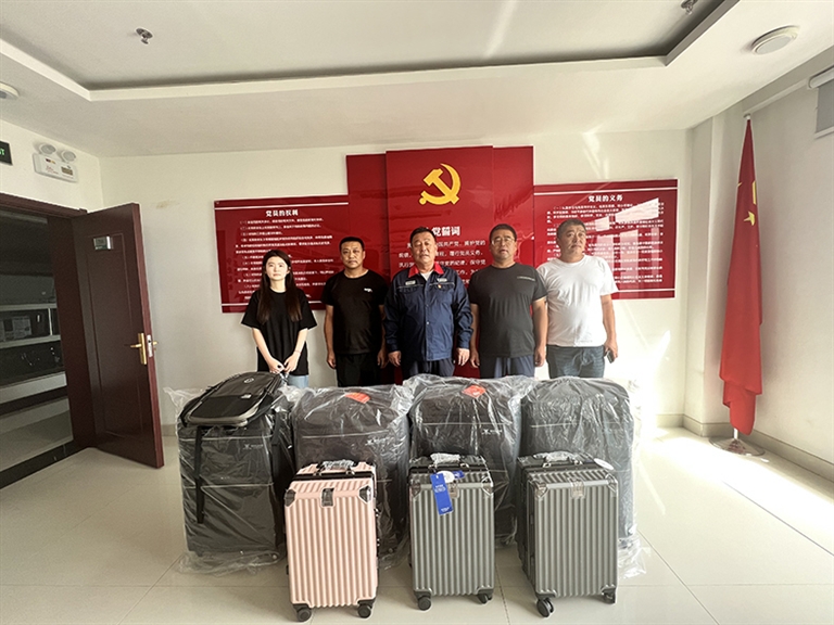 1724982126372077524.jpg 0830002_004_01_s.jpg