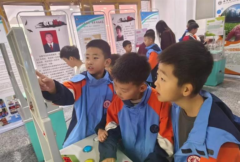 1730948862123017439.jpg 1730948862123017439.jpg