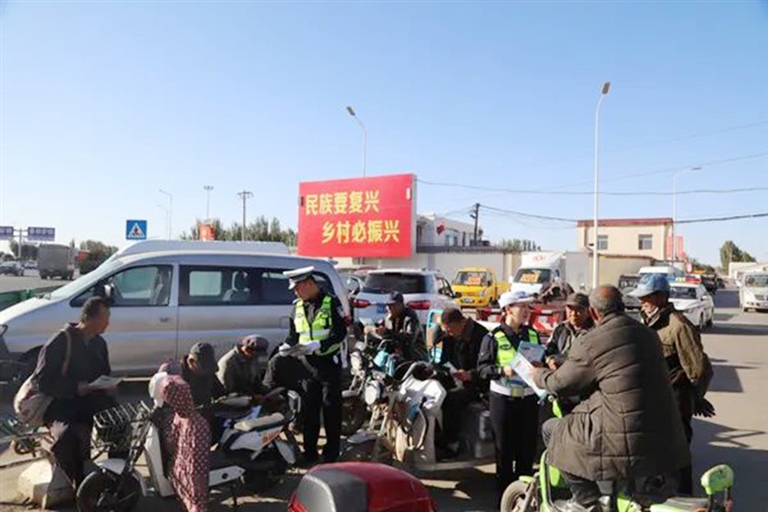 1731379269243061392.jpg 1111003_004_01_s.jpg