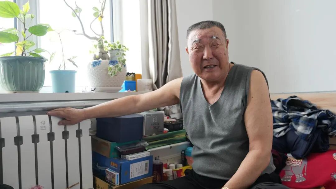 鄂温克族自治旗巴彦塔拉达斡尔民族乡幸福互助养老院杜金柱老人
