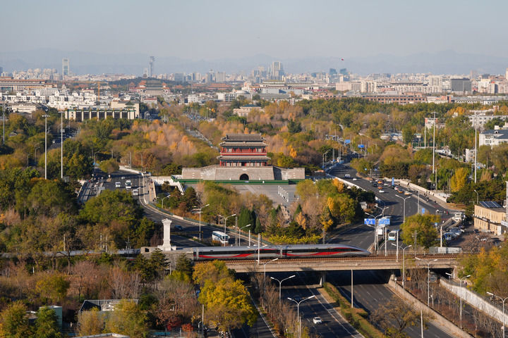 北京中轴线和城市景观(2025年11月13日摄)。新华社记者 鞠焕宗 摄
