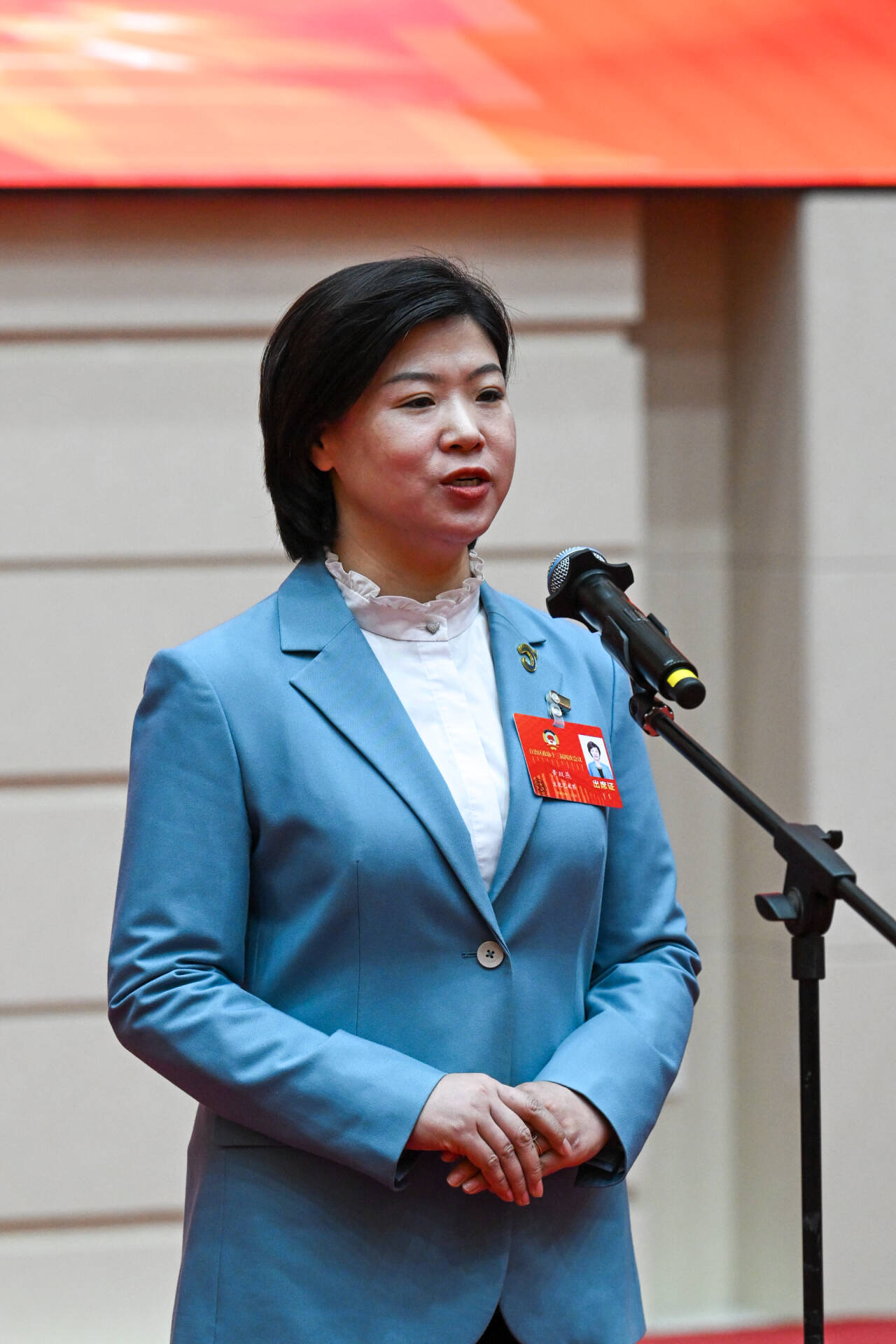 黄双燕,自治区政协委员、赤峰市人民政府副市长。草原云记者 王磊 摄 c7ef50701de707b716e6d73e283b99c7_720.jpg