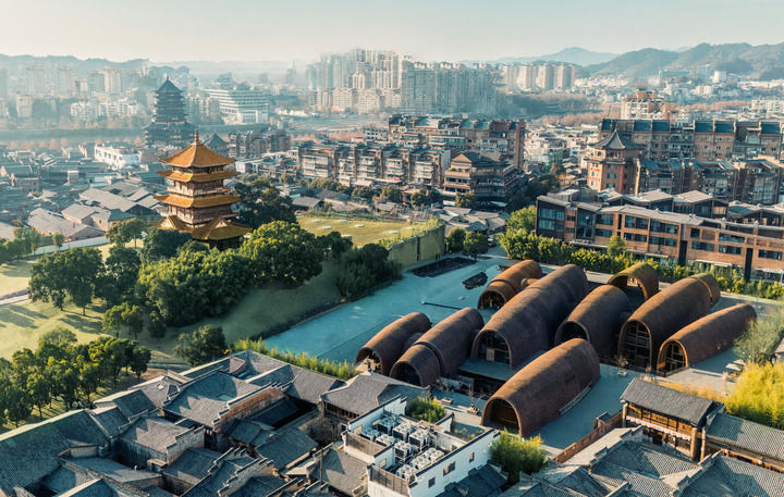 2025年1月17日拍摄的景德镇陶阳里历史文化街区(无人机照片)。新华社发