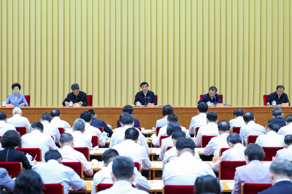 7月27日至28日,全国侨务工作会议在北京召开。会上传达了中共中央总书记、国家主席、中央军委主席习近平重要指示。中共中央政治局常委、全国政协主席王沪宁出席会议并讲话。新华社记者 刘彬 摄