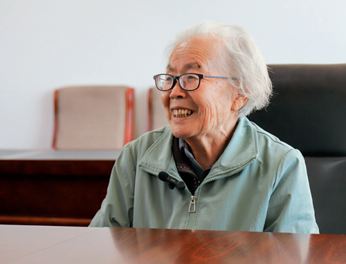塞罕坝机械林场第一代务林人陈彦娴