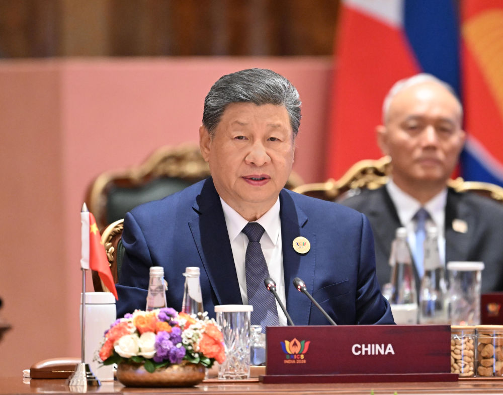 当地时间9月13日上午,国家主席习近平在新德里出席金砖国家领导人第十八次会晤第二阶段会议,并发表题为《筑牢金砖合作根基 壮大全球南方力量》的重要讲话。新华社记者 燕雁 摄